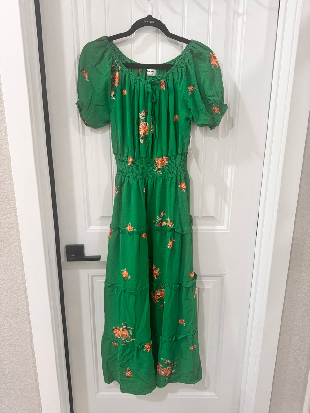 NWT Kindred by Anth Green Floral Maxi Dress with Puff Sleeves and Smocked Waist